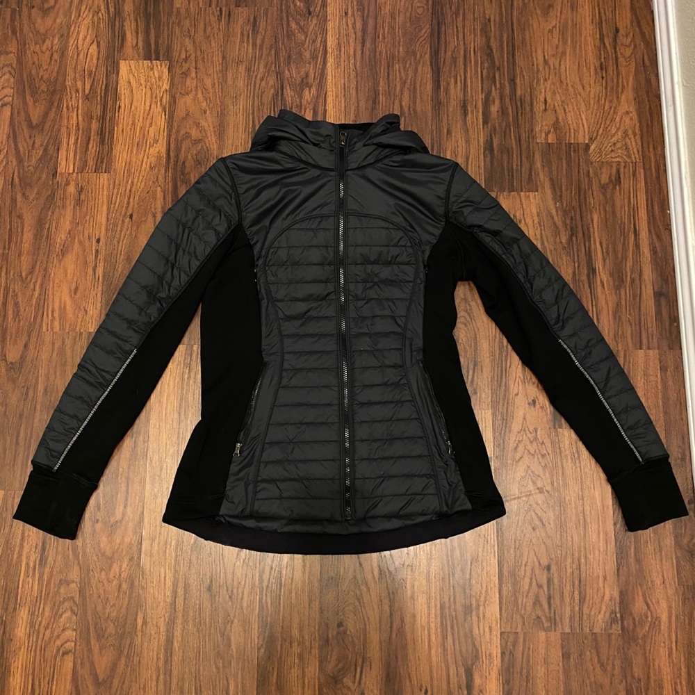 Lululemon Down to Run Jacket Sz 10 Black